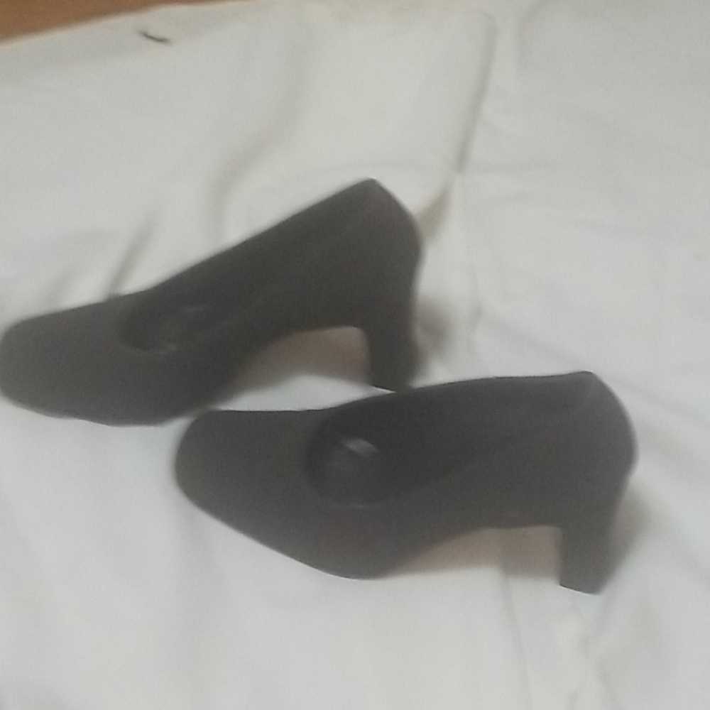 Dress heels